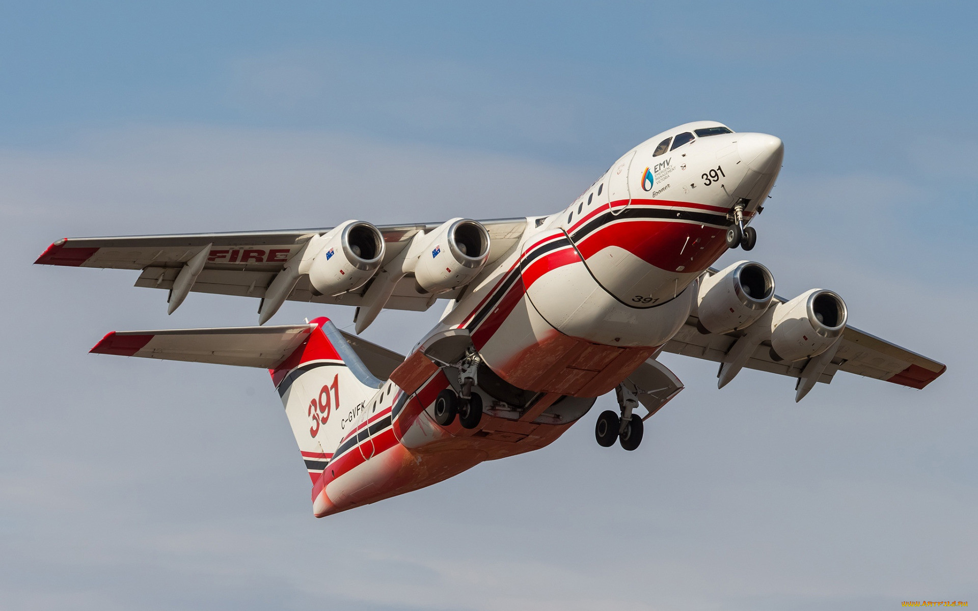 avro rj85, ,  , , , , 